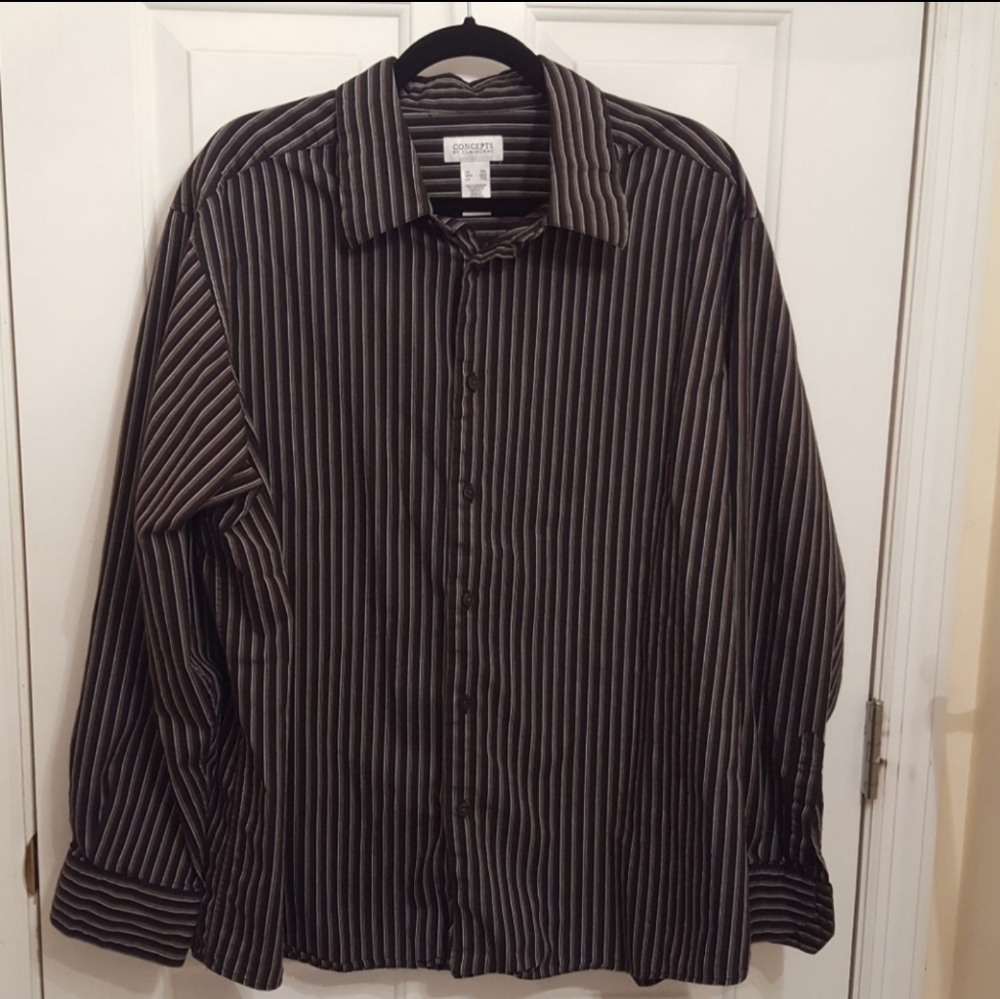 EUC - LONG SLEEVE DRESS SHIRT - SIZE XXL